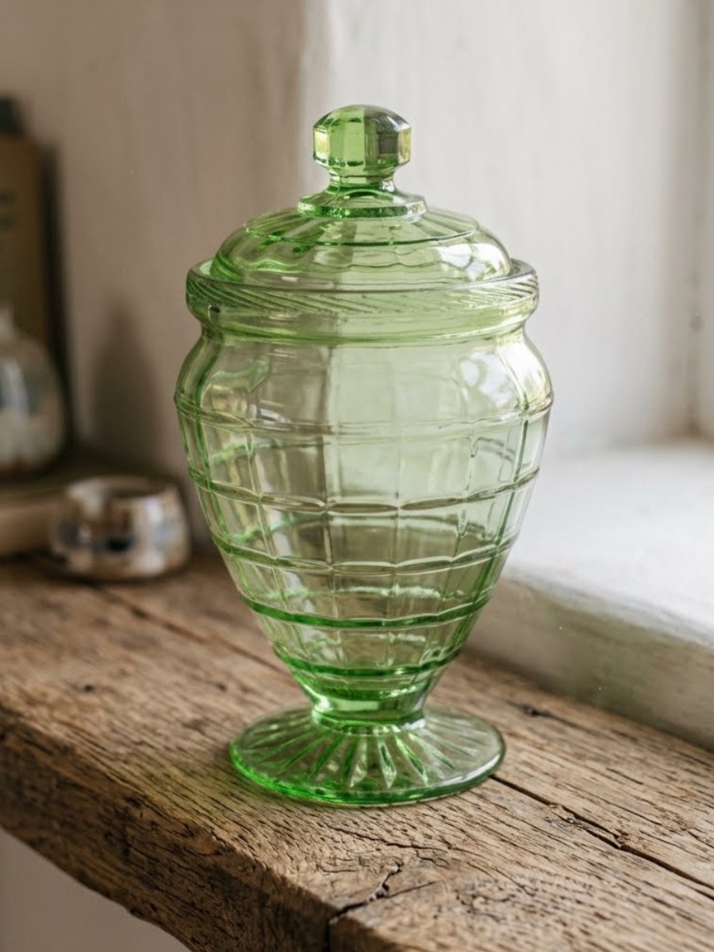 Vintage Anchor Hocking Block Optic lidded candy dish
Uranium depression glass